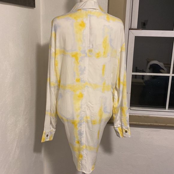 Calia by Carrie Underwood Watercolor Yellow Swim Coverup Utility Shirt NEW - Picture 16 of 16